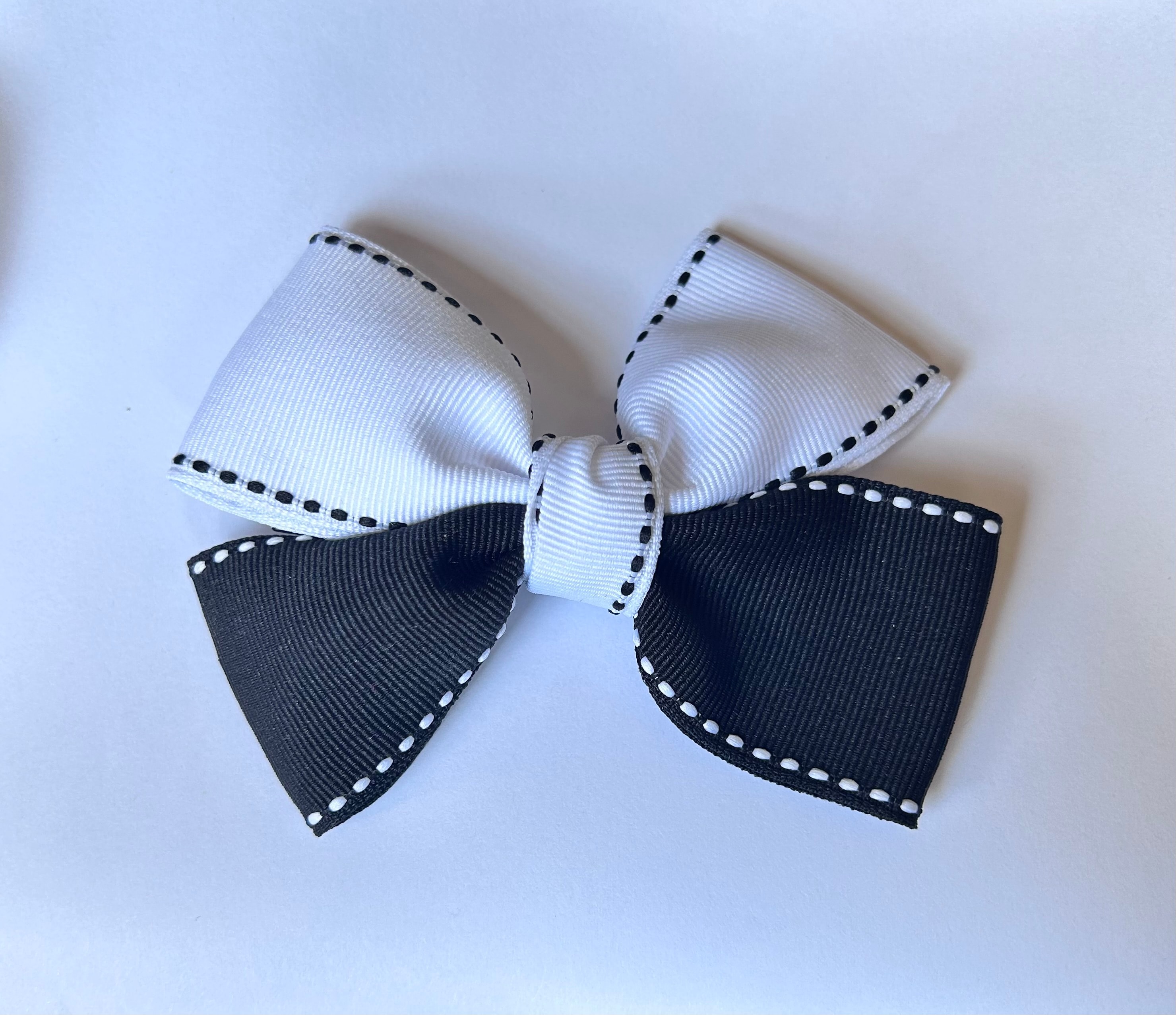 Tuxedo Dot Bow